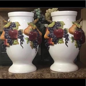 Porcelain jars